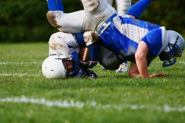 10 Lesiones del Fútbol Americano más comunes – Clinica Fixen