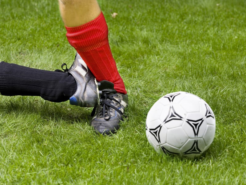 Si eliges bien la bota de fútbol, podrás prevenir lesiones